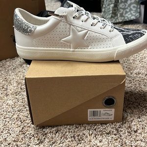 Brand New in box - Vintage Havana Grande Wild Snake Glitter